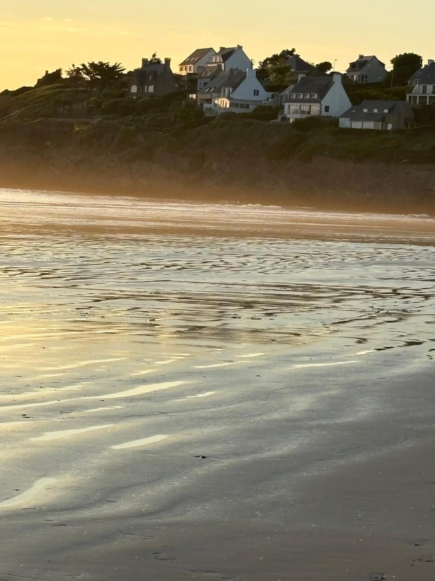 Jolie Maison De Campagne A 2Km De La Mer 普洛默迪耶尔恩 外观 照片